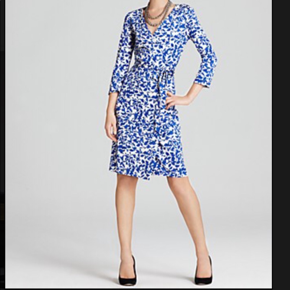 DVF Wrap Silk Twill Dress Size 10 (fits like 6-8)